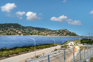 Ce este o baterie pentru panouri fotovoltaice?